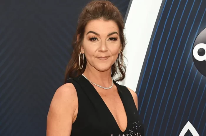 Gretchen Wilson Net Worth, Age, Height, Biography and Wiki